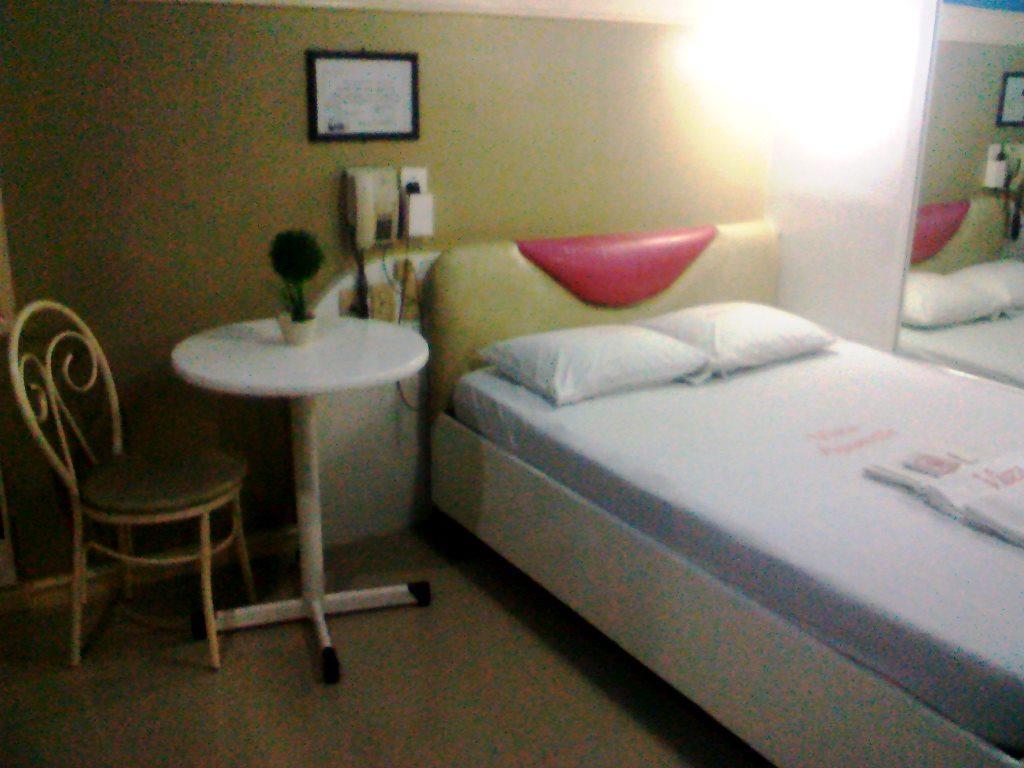 Vista Apartelle Makati City Exteriér fotografie